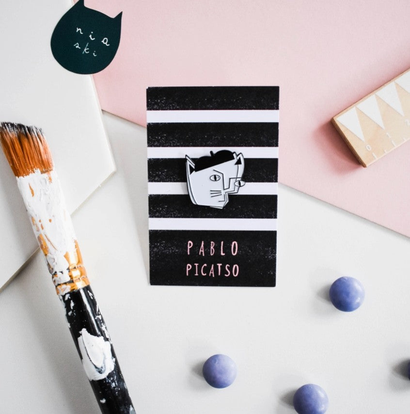 Pablo Picatso Cat Artist Pin